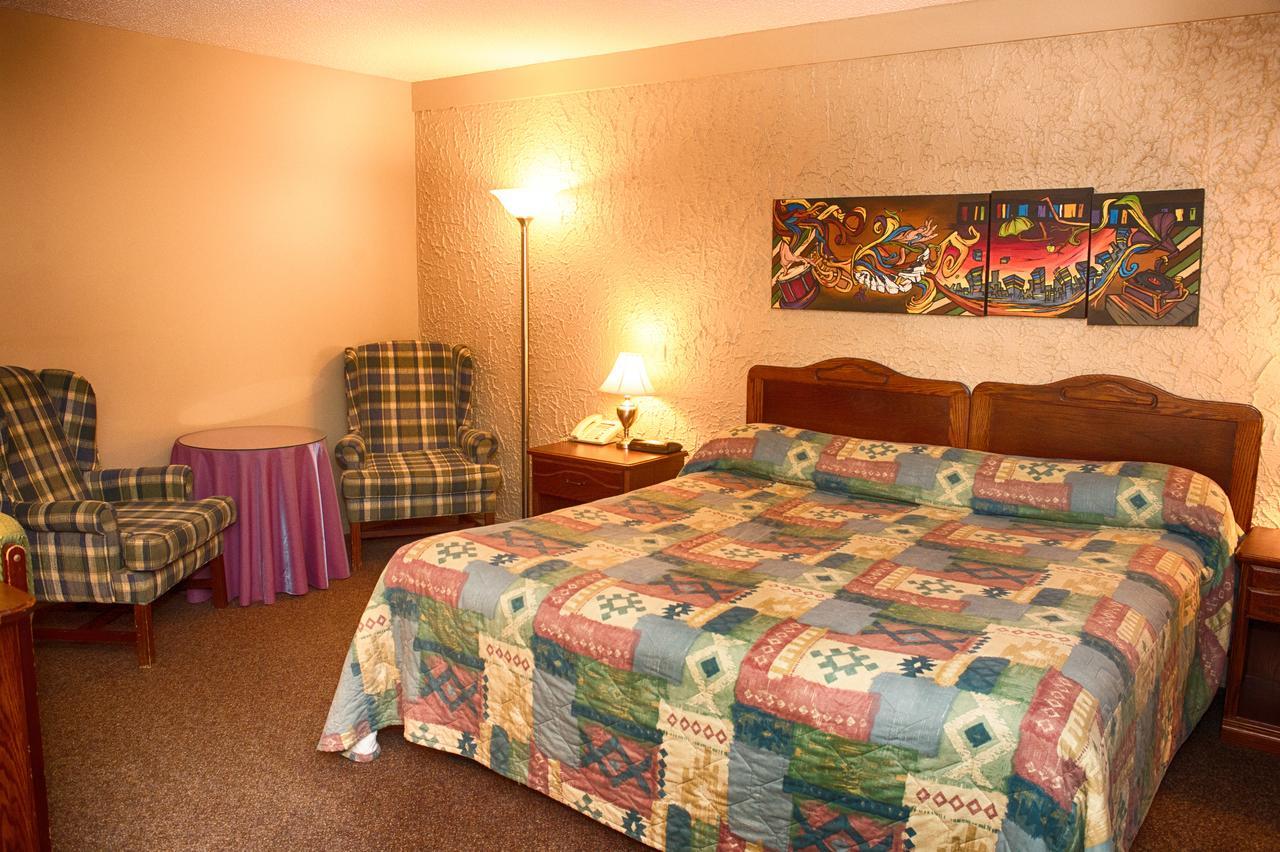 Bella Vista Inn Humboldt Rum bild